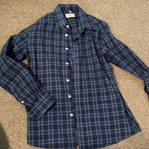 Hayden Yoo button down